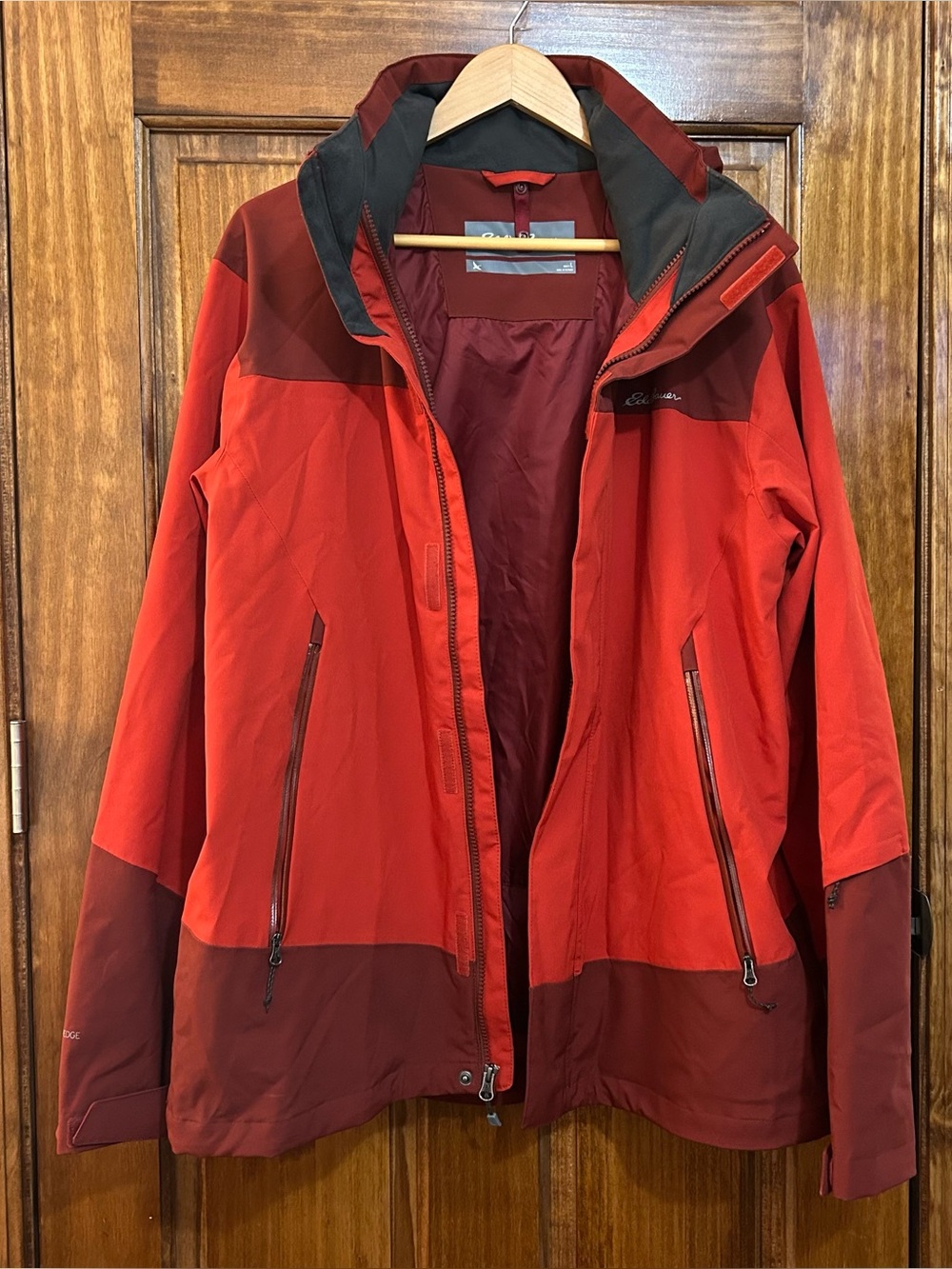 Eddie Bauer WeatherEdge Ski Jacket Men's L Hooded Waterproof Shell Color Block